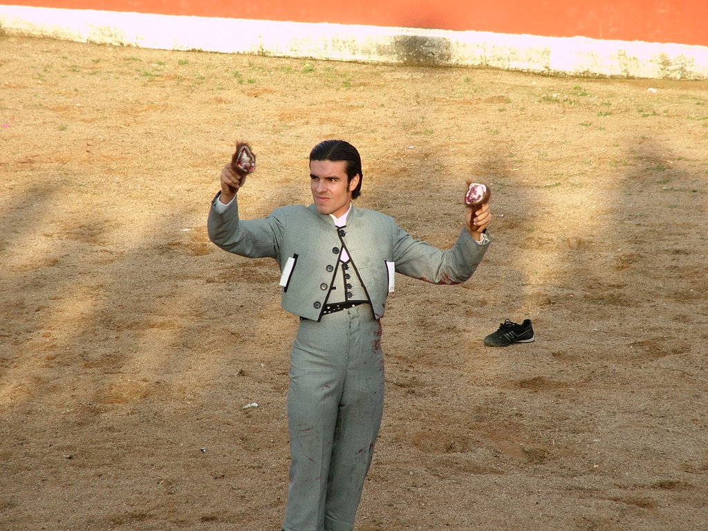 www.torrejoncillotodonoticias.com_emilio_de_justo_previo_2010_0050