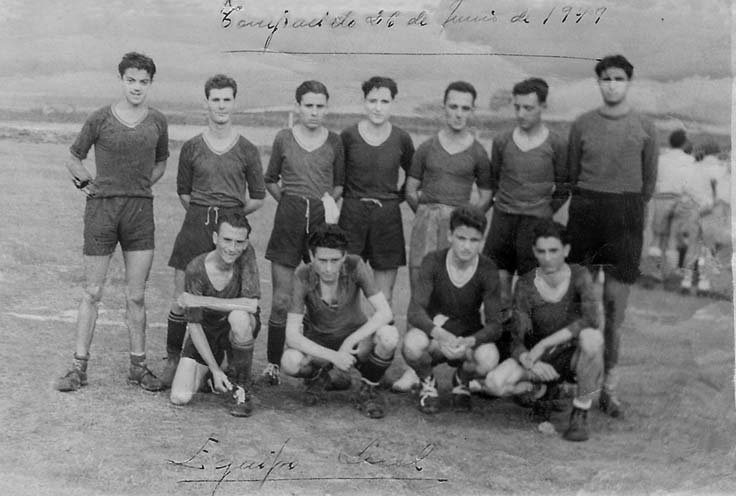 www.torrejoncillotodonoticias.com_fotos_para_el_recuerdo_Equipo_Local_1949_0035
