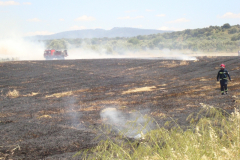 Fuego en una parcela aledaña al matadero