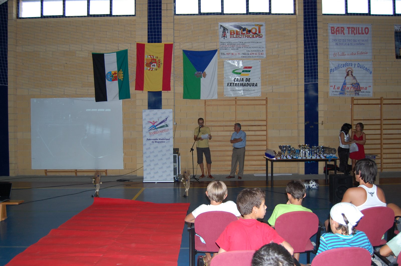 www.torrejoncillotodonoticias.com_i_gala_del_deporte_de_torrejoncillo_-_2009_0041