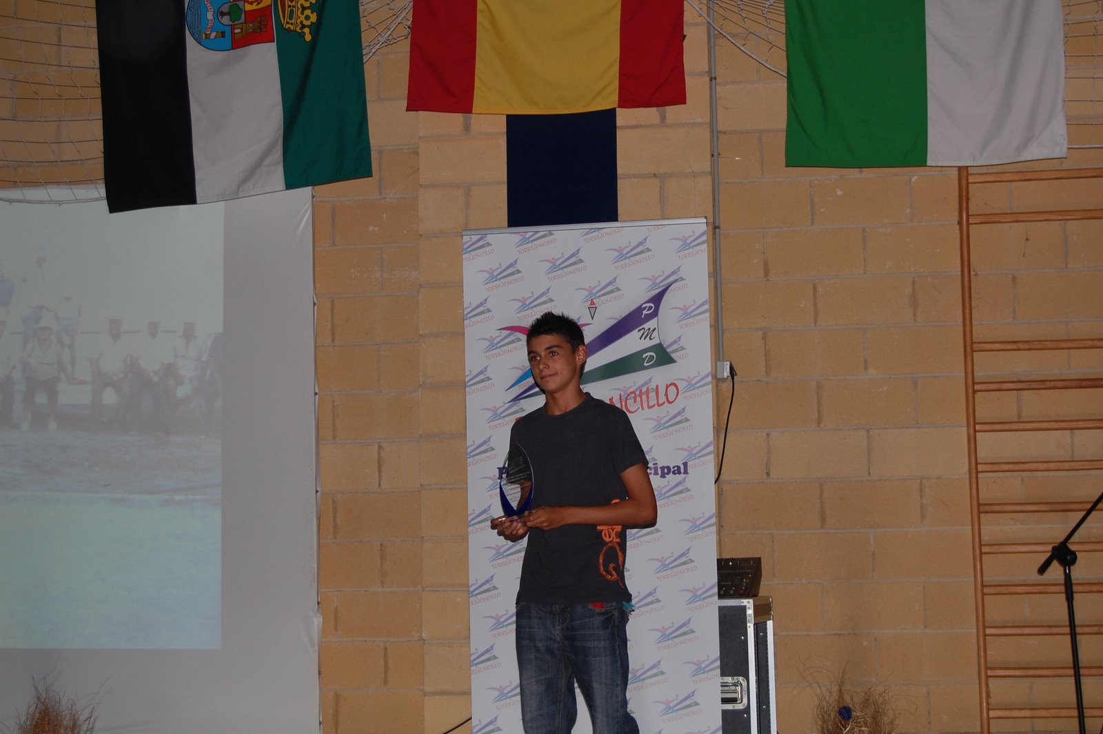 www.torrejoncillotodonoticias.com_i_gala_del_deporte_de_torrejoncillo_-_2009_0007