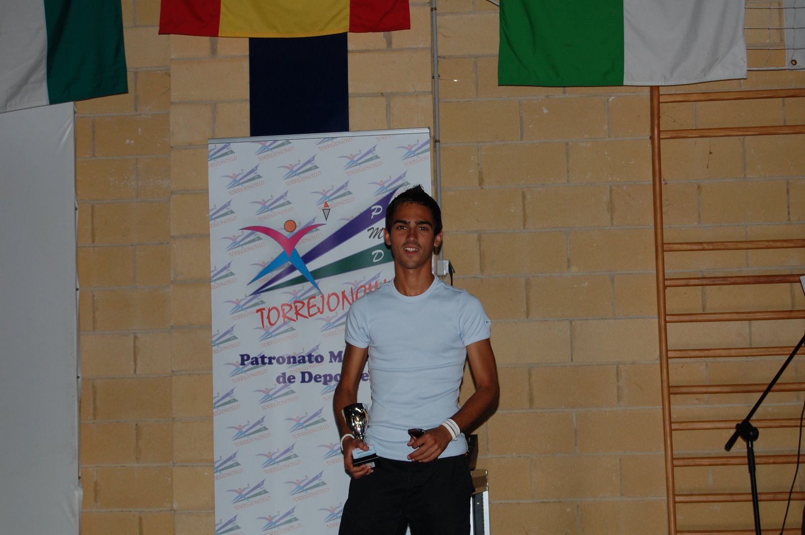 www.torrejoncillotodonoticias.com_i_gala_del_deporte_de_torrejoncillo_-_2009_0028