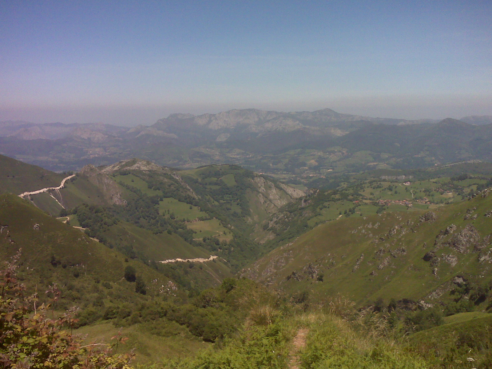 www.torrejoncillotodonoticias.com_torrejoncillo_lagos_de_covadonga_pedroe_y_juanmi_-_2010_0014