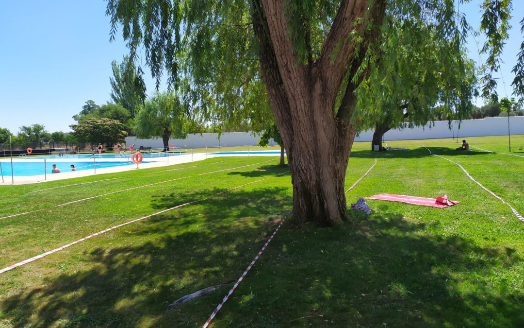 APERTURA DE LAS PISCINAS MUNICIPALES DE TORREJONCILLO Y VALDENCÍN