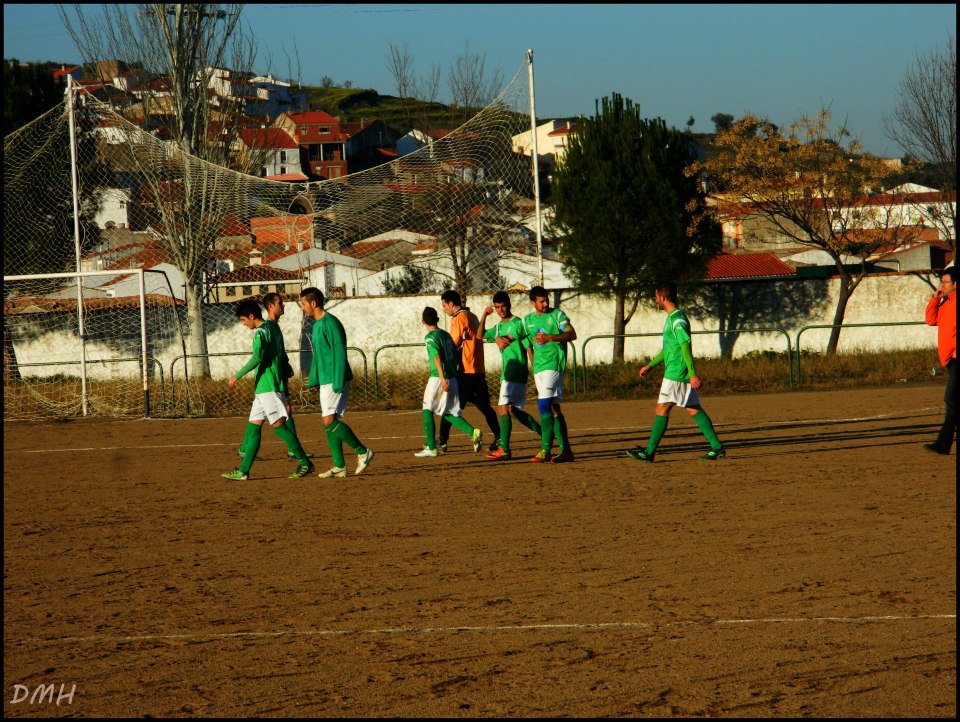 La AD Torrejoncillo alarga su idilio como local