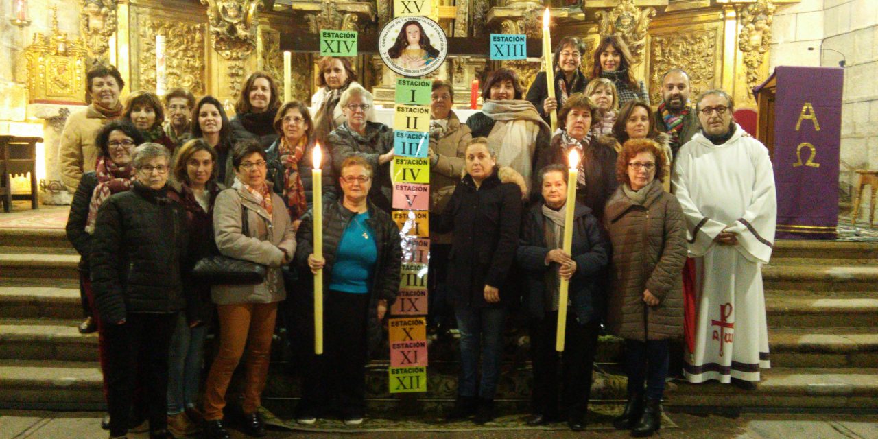 Vía Crucis por los enfermos y sus familiares en forma de oración comunitaria.  