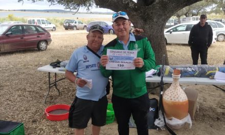 Luis González ganador del cuarto concurso de pesca