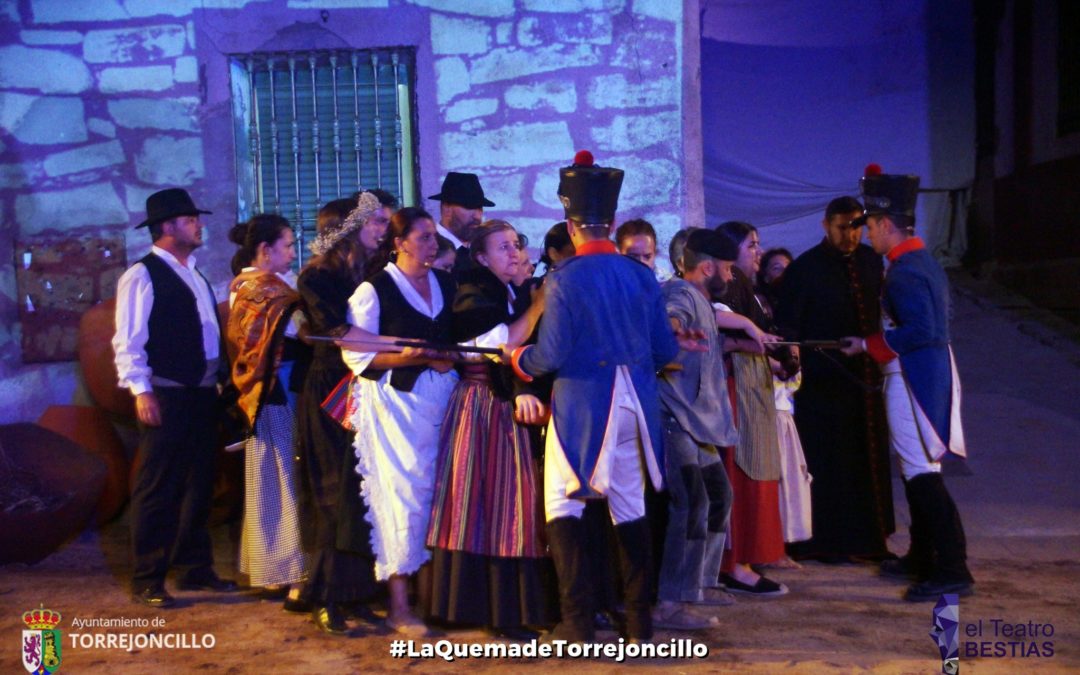 Las imágenes de una noche inolvidable para la historia de Torrejoncillo