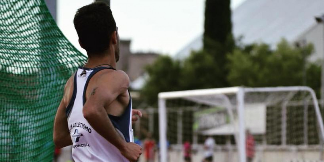 Mario Mirabel en el Campeonato de España de 3000 metros