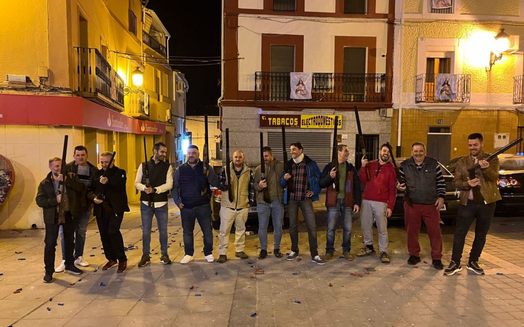 La Asociación de Escopeteros de la Encamisa este año podría batir record de salvas la noche del 7 de diciembre