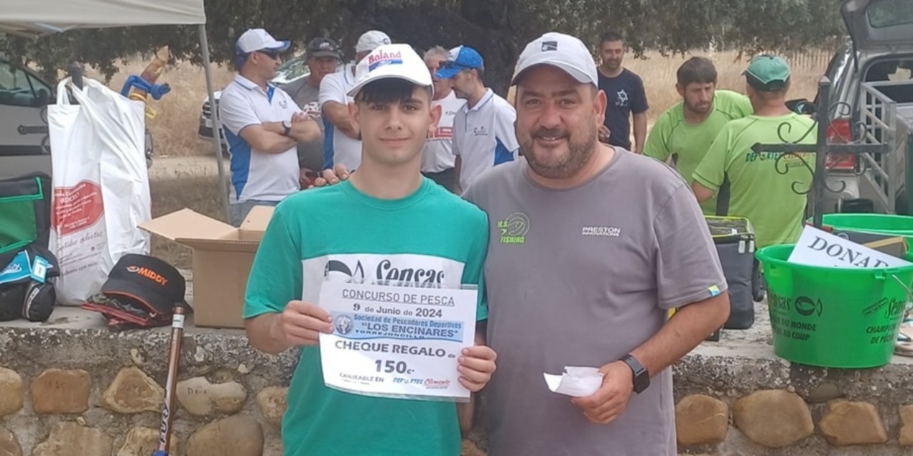Iván Hernández Ganador del Concurso de Pesca de la Sociedad de Pescadores Los Encinares