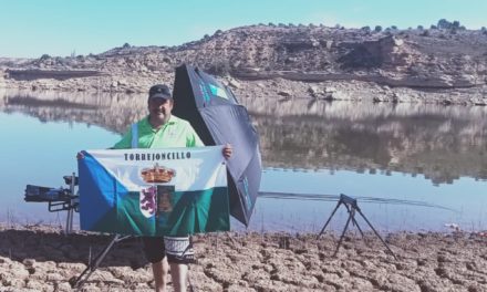 Raúl Vergel y Gustavo Mocholi participan este fin de semana en el Campeonato de Extremadura de Pesca