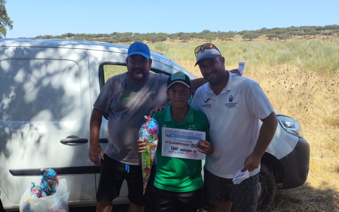 Miguel León ganador del Concurso Infantil de Pesca