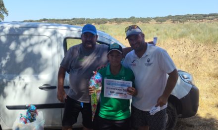 Miguel León  ganador del Concurso Infantil de Pesca