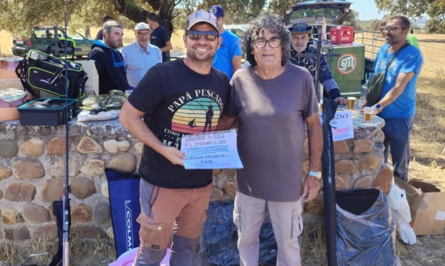 José Vicente Mahillo ganador del concurso de pesca de la Sociedad de Pescadores Los Encinares del fin de semana pasado