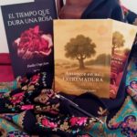 Firma de Libros de las obras “El tiempo que dura una rosa” y “Amanece en mi EXTREMADURA”