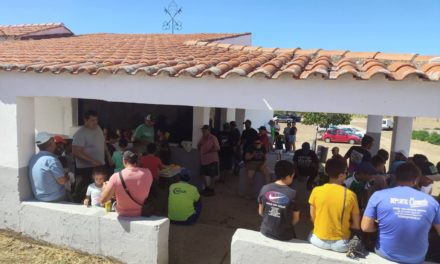 Celebrado el segundo Concurso de Pesca Infantil con 18 participantes