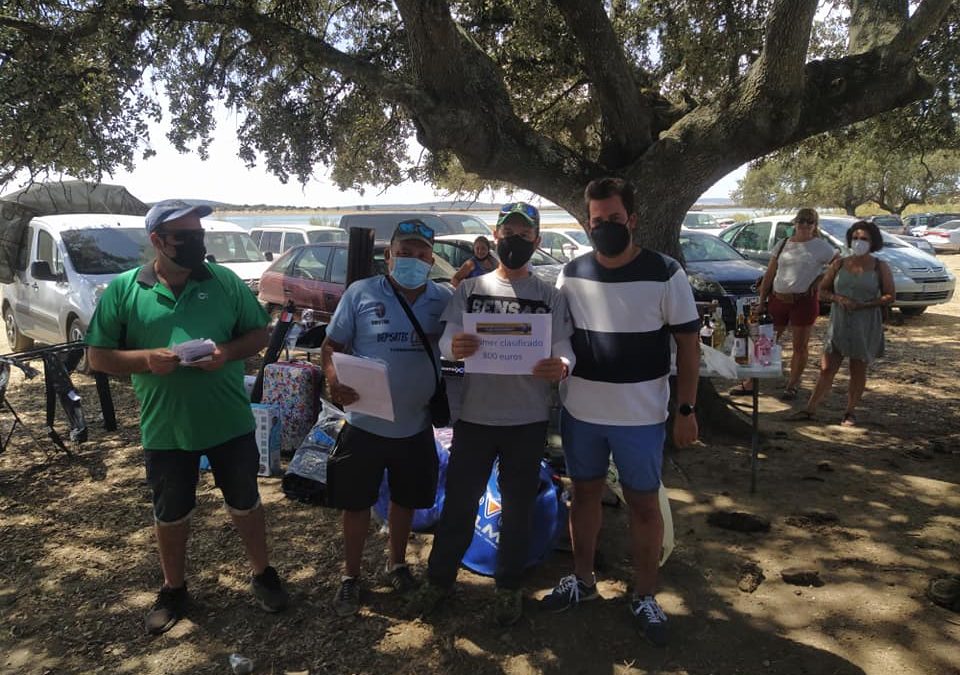 Ganadores del cuarto concurso de pesca fiestas de agosto 2021.