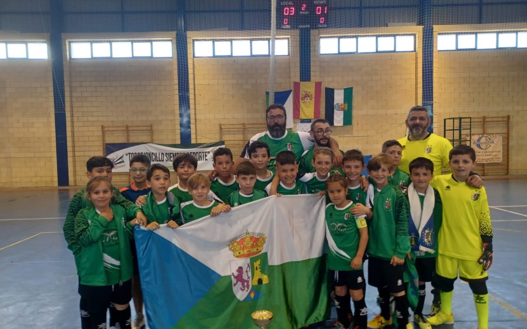 Y hoy se han proclamado Campeones de Liga Los Benjamines del AD Torrejoncillo