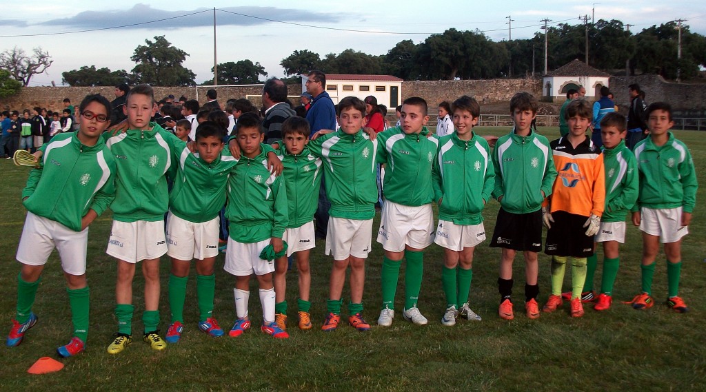 Los 12 héroes de la AD Torrejoncillo - CEDIDA