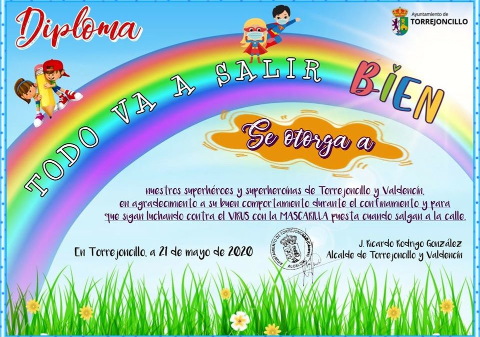 Reparto de Mascarillas infantiles junto a un diploma para nuestros peques