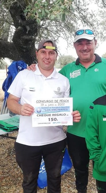 Aitor Serrano ganador del Concurso de convivencia 2022 de la Sociedad de Pescadores Los Encinares