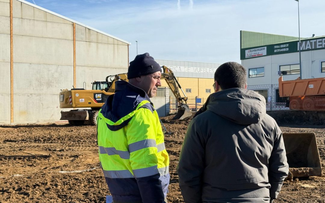 Arrancan las obras del Plan Provincial de Puntos Limpios en Arroyo de la Luz y Aldea del Cano