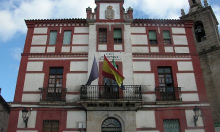 El Ayuntamiento repartira mascarillas para empresas de Torrejoncillo y Valdencín