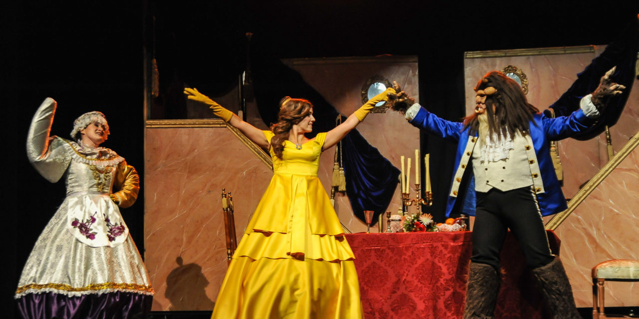 Torrejoncillo celebra, con gran acogida, su certamen de teatro amateur