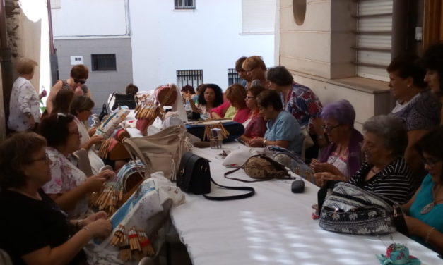 VI Concentración de Bolilleros y Bolilleras de Torrejoncillo