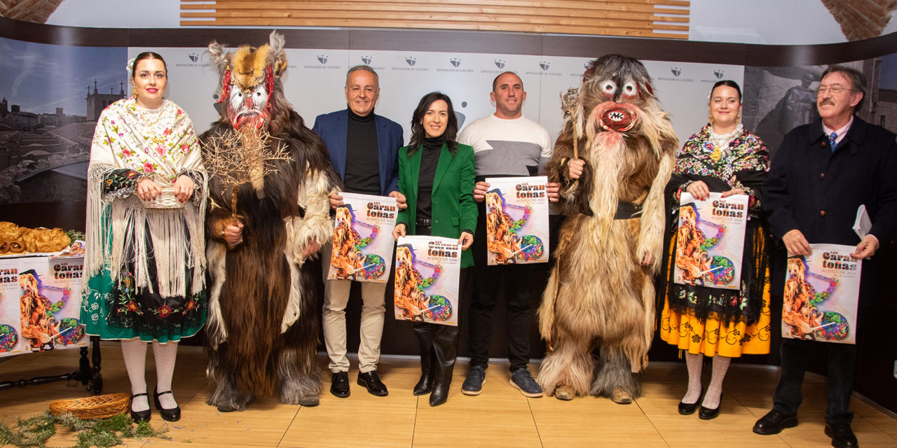 Las 9 trabajadoras del Centro Residencial de Achúche, Mayordomas de la Fiesta de Las Carantoñas de este año