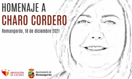 El recuerdo a Charo Cordero, “la revolucionaria de las cosas sencillas”, reúne a cientos de personas en un emotivo acto en Romangordo