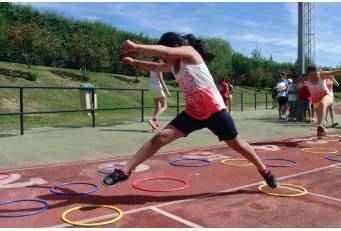 Más de 300 escolares han participado este curso en el programa ‘Atletismo en la Escuela’ de la Diputación de Cáceres