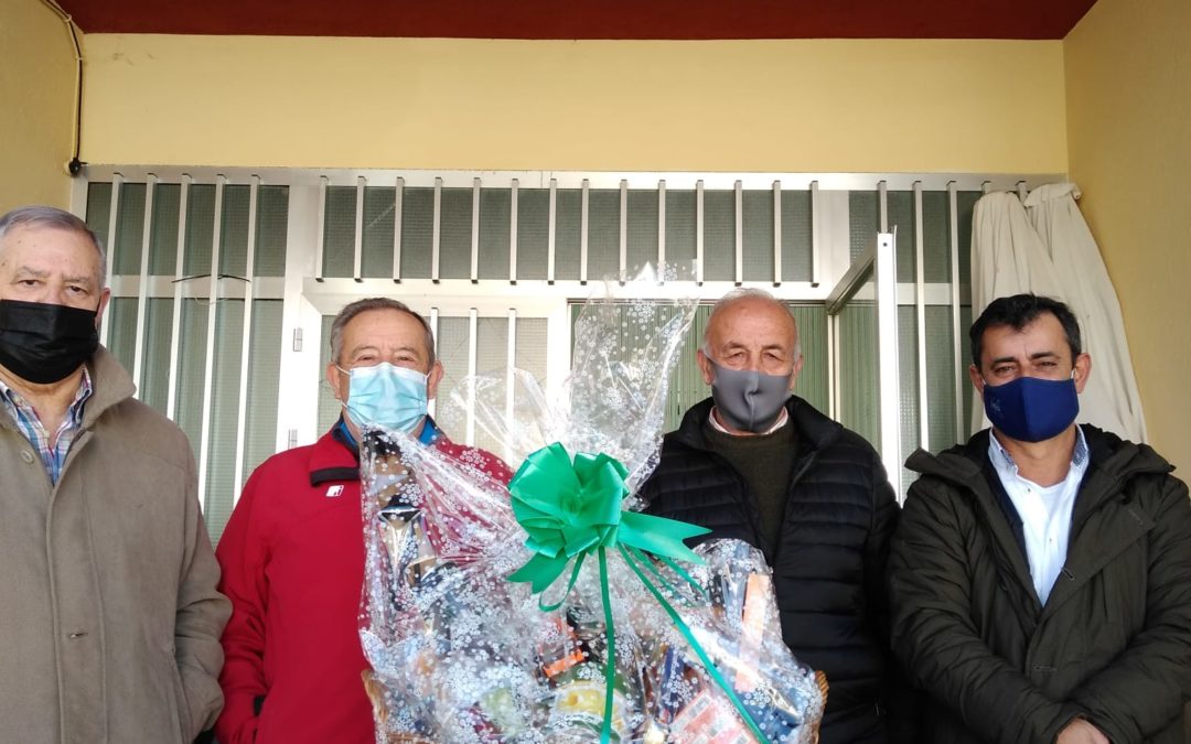 La cesta de Navidad de la Asociación Tercera Edad ya tiene propietario