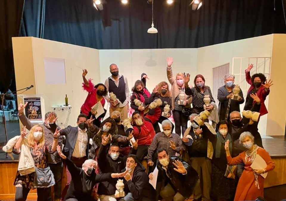 “Brujas” de “De la Burla Teatro”, triunfa en Certamen Nacional de Teatro Amateur «Raúl Moreno Molero».