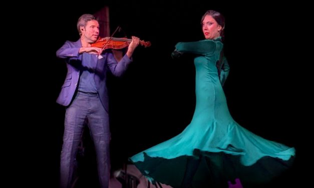 Nota_Portaje vibra con el violín flamenco de Paco Montalvo en una noche memorable para el Festival “Camarón de la Isla”