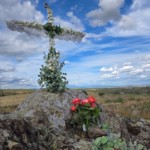 Ayer Torrejoncillo volvió a engalanar sus cruces