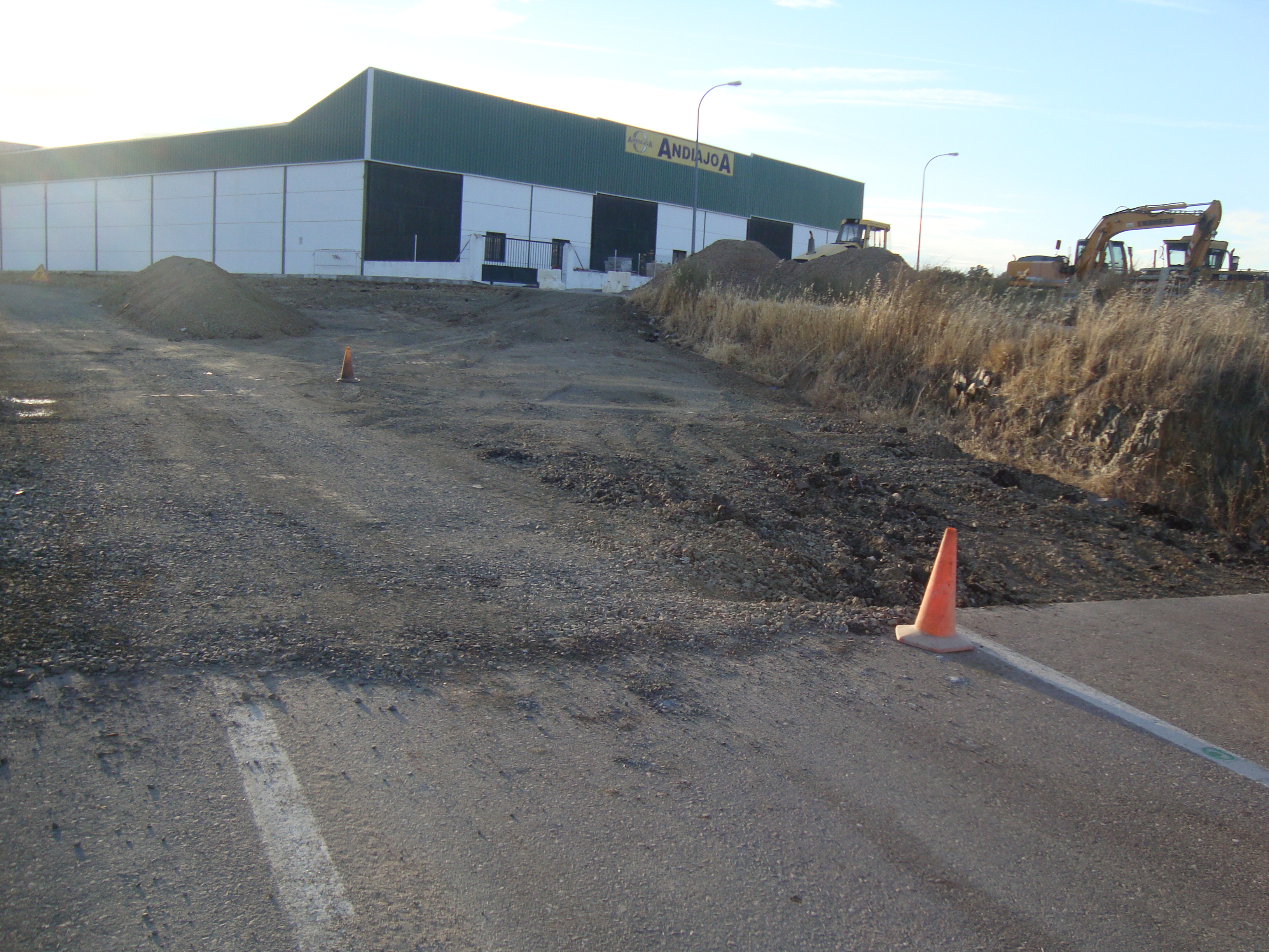 Obras de mejora en el acceso al Poligono de La Dehesa