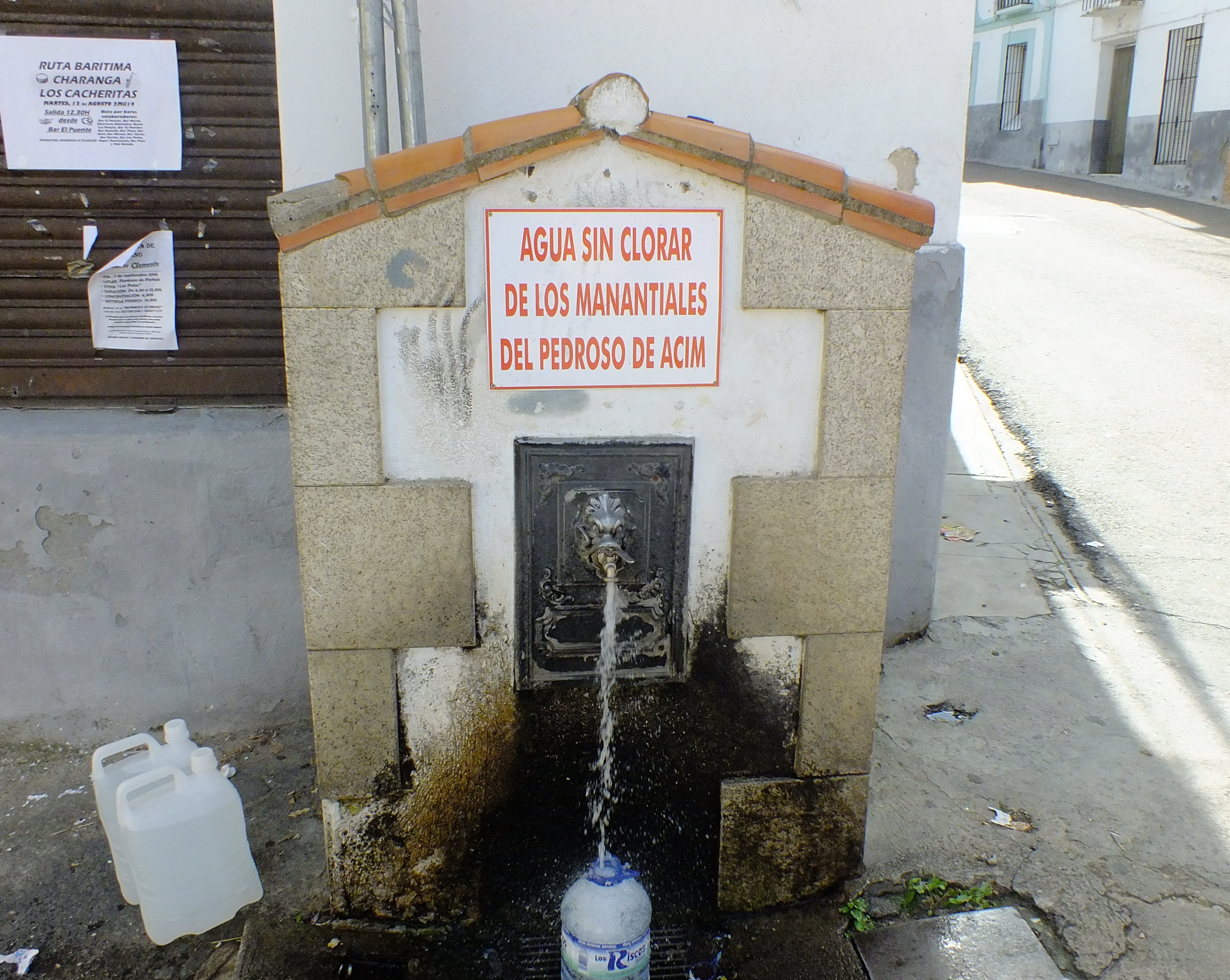 Sustitución de las tuberías del manantial Sierra del Brezal