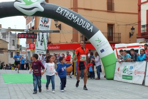 Pedro José se adjudica por quinta vez la Maratón de los Artesanos