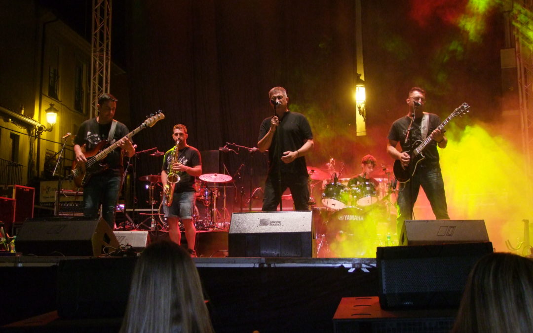 La Banda de Peter Pan y Raule en concierto (Contiene Galería fotográfica)