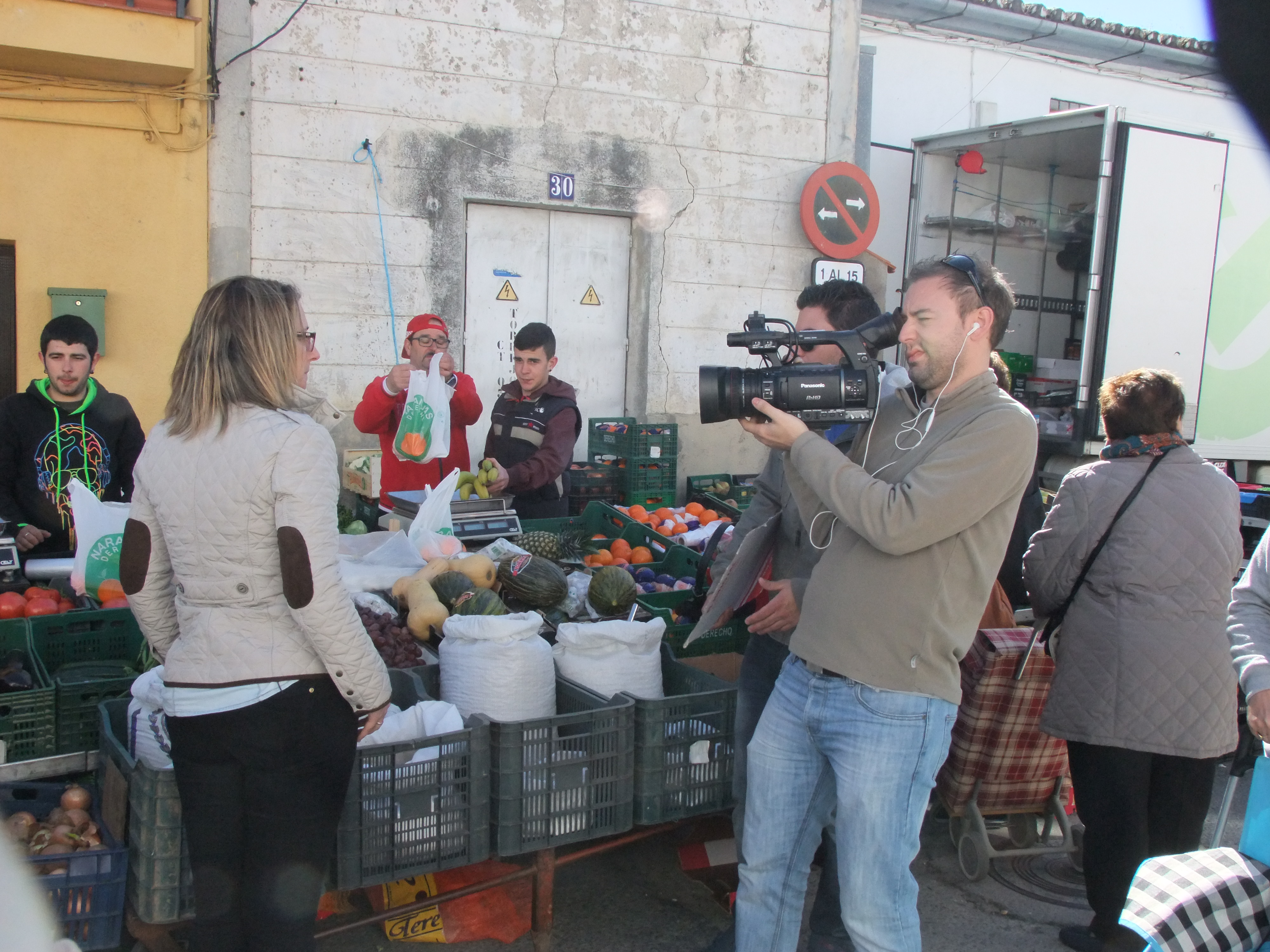 Mañana, 26 de Marzo, Canal Extremadura retransmite “Mercadillos” en Torrejoncillo.