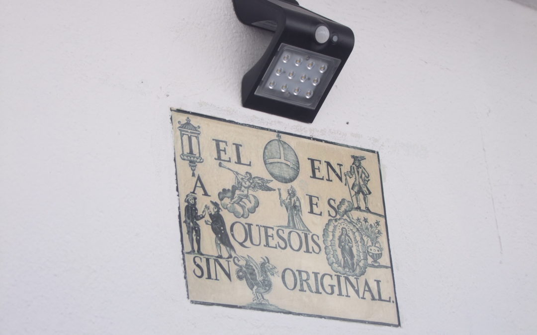 Ya podéis visitar el “jeroglífico de Torrejoncillo e intentar descifrarlo