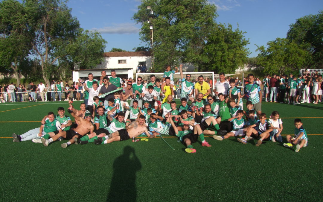AD Torrejoncillo asciende a Primera Regional (Contiene Galería)