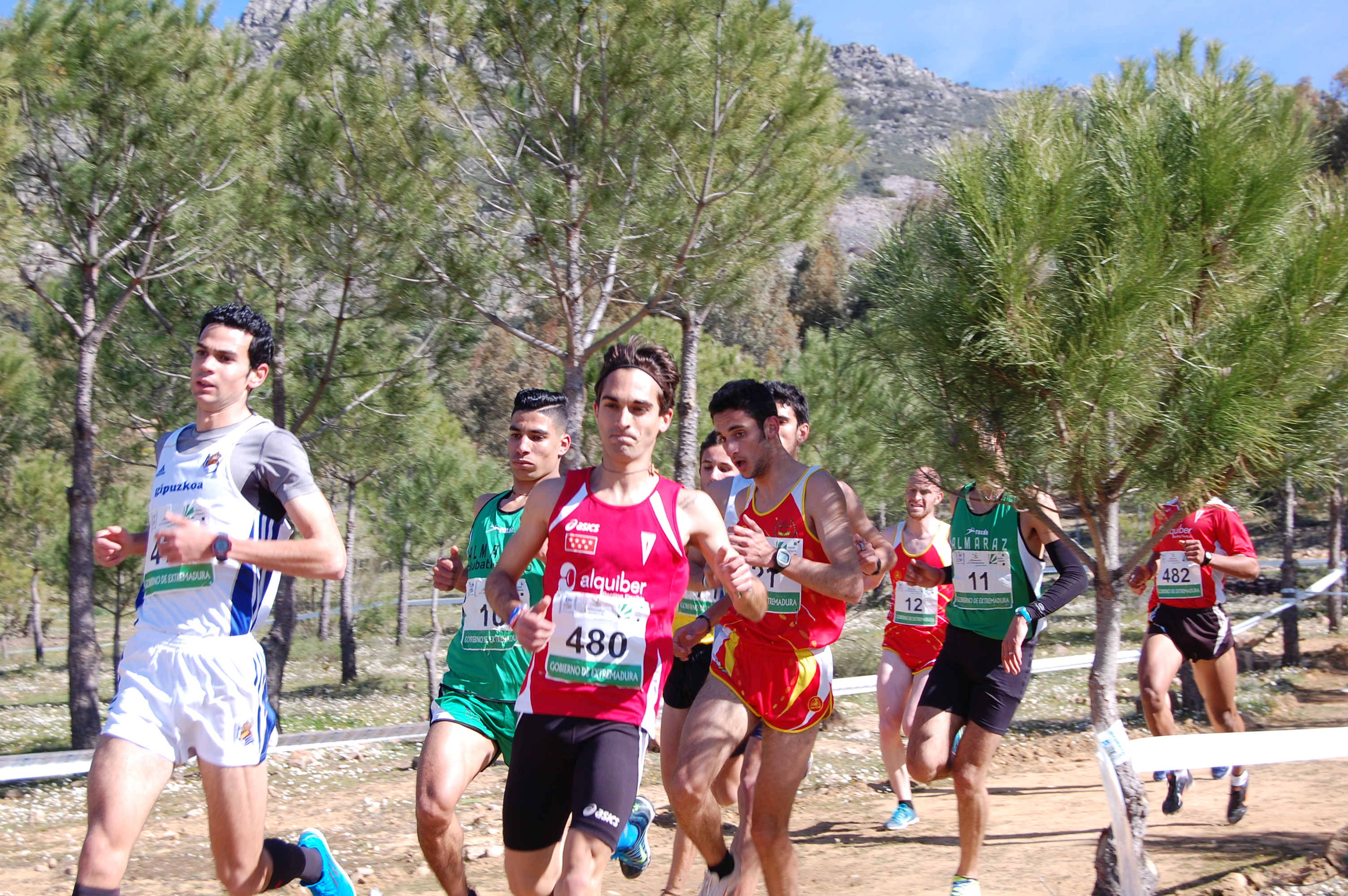 Mario Mirabel mordió el Oro regional