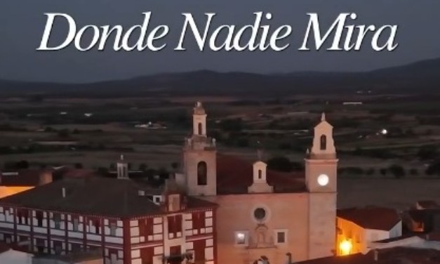 Necesitamos tus «Me gusta», Creer donde nadie mira