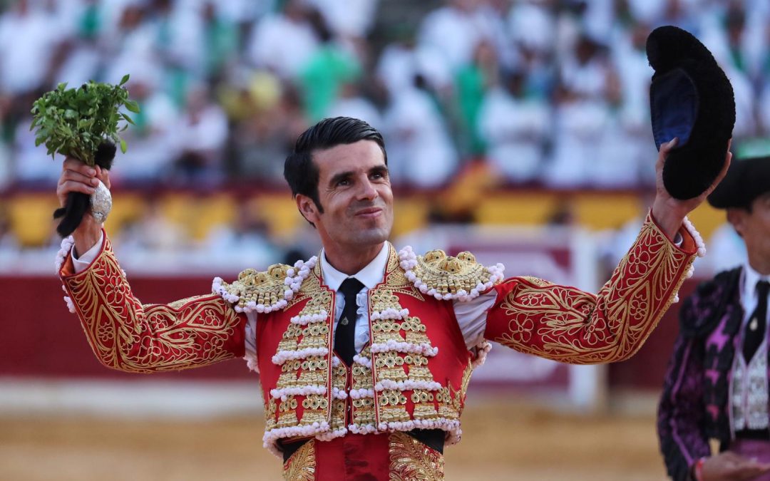 Emilio de Justo declarado triunfador en Huesca