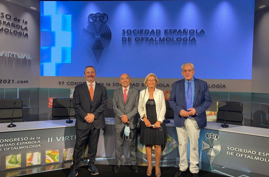 Presentado «Atlas de vascularización de la papila»