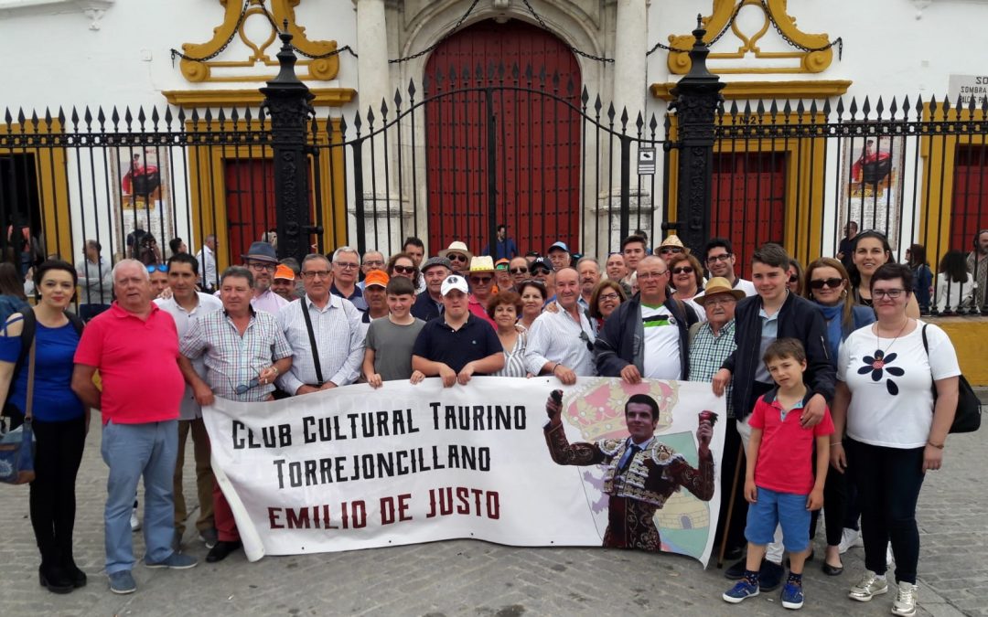 EL “CLUB TAURINO EMILIO DE JUSTO” DE TORREJONCILLO INAUGURA LA TEMPORADA VIAJANDO A OLIVENZA