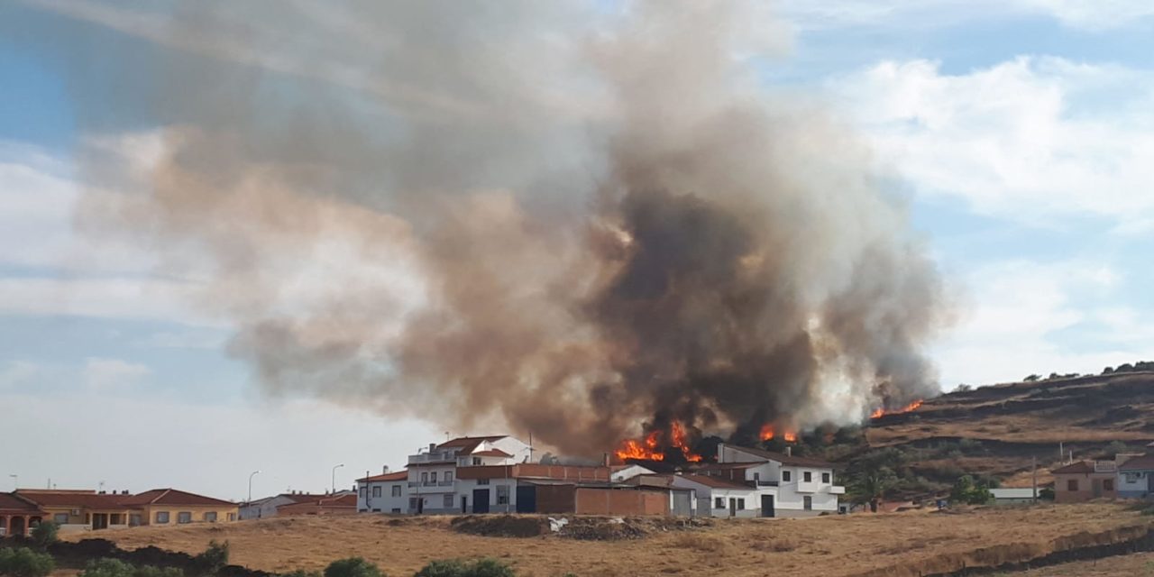 Alarmante fuego en Torrejoncillo